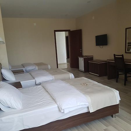 Hotel 725 Batumi Zewnętrze zdjęcie