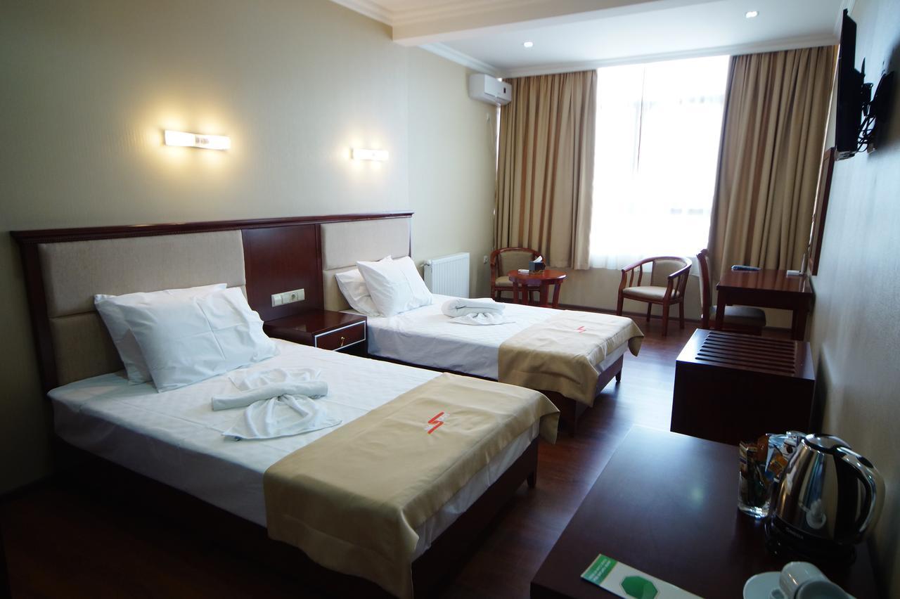 Hotel 725 Batumi Zewnętrze zdjęcie