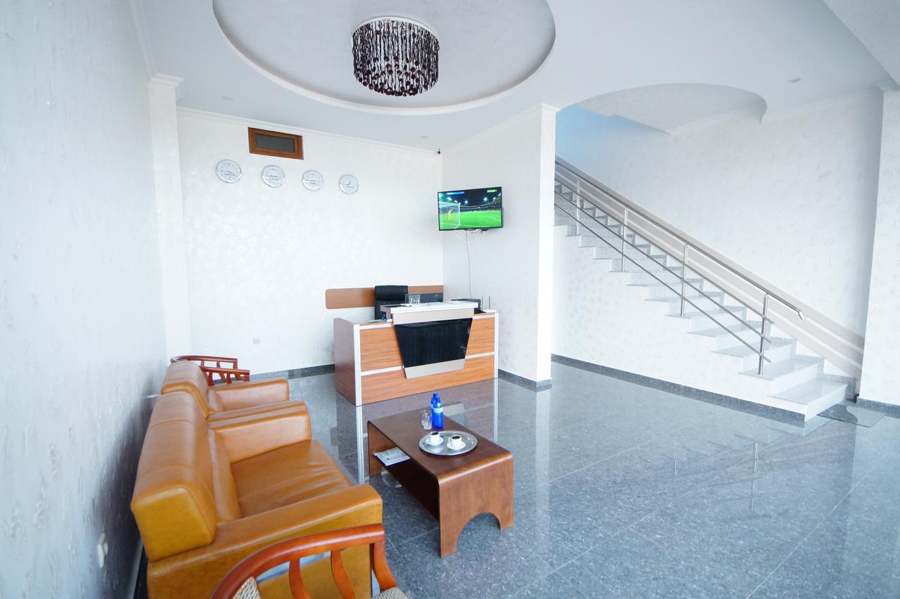 Hotel 725 Batumi Zewnętrze zdjęcie