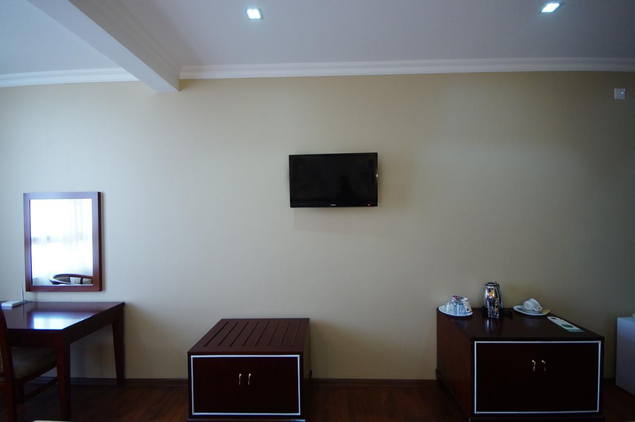 Hotel 725 Batumi Zewnętrze zdjęcie